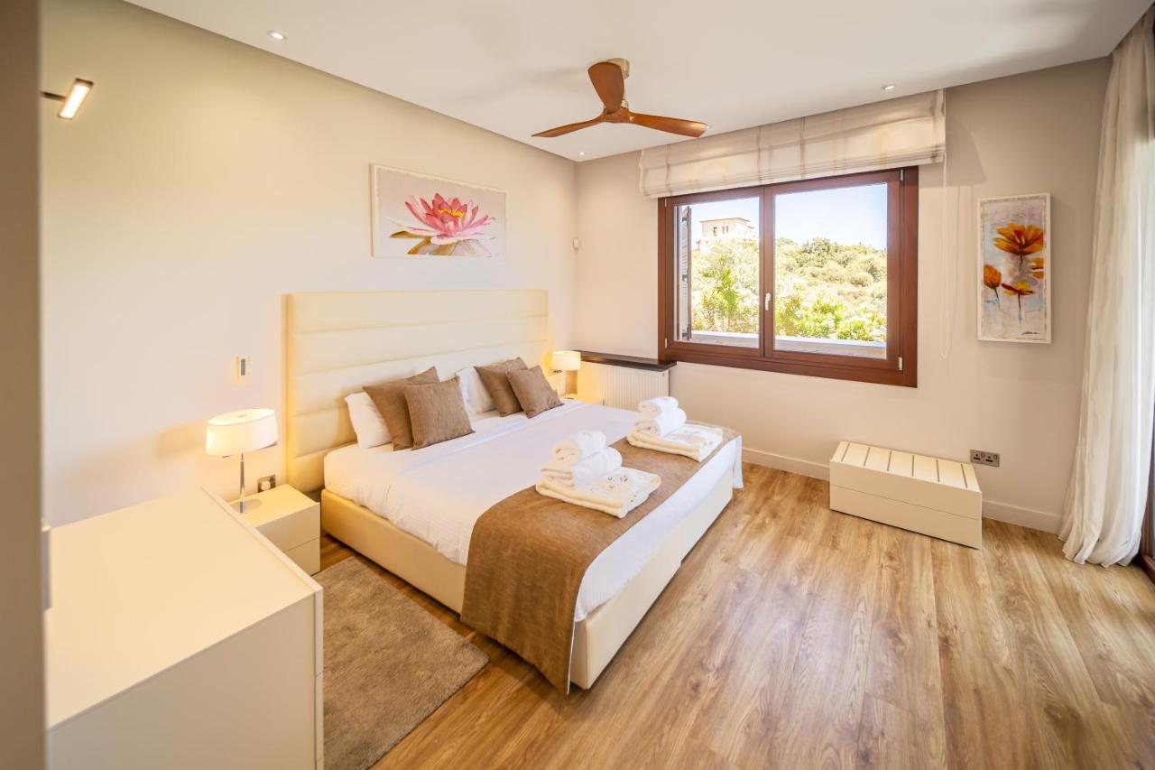 Villa Elea, New Deluxe Golf Villa At Aphrodite Hills - 6 Bedrooms, 7 Bathrooms Kouklia Exterior photo